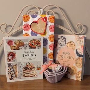 Smiley Face Kitchen Towels, Rae Dunn, & 2 Baking Books